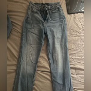 hollister jeans